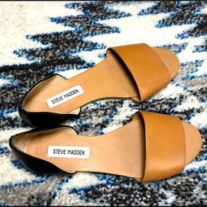 Size 8 Steve Madden Sandals EUC